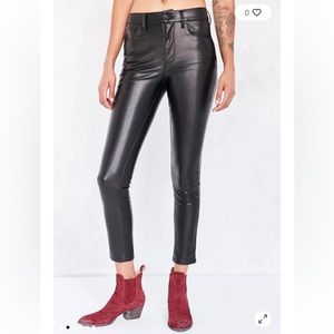 BDG Twig High-Rise Faux Leather Pant, Size 28